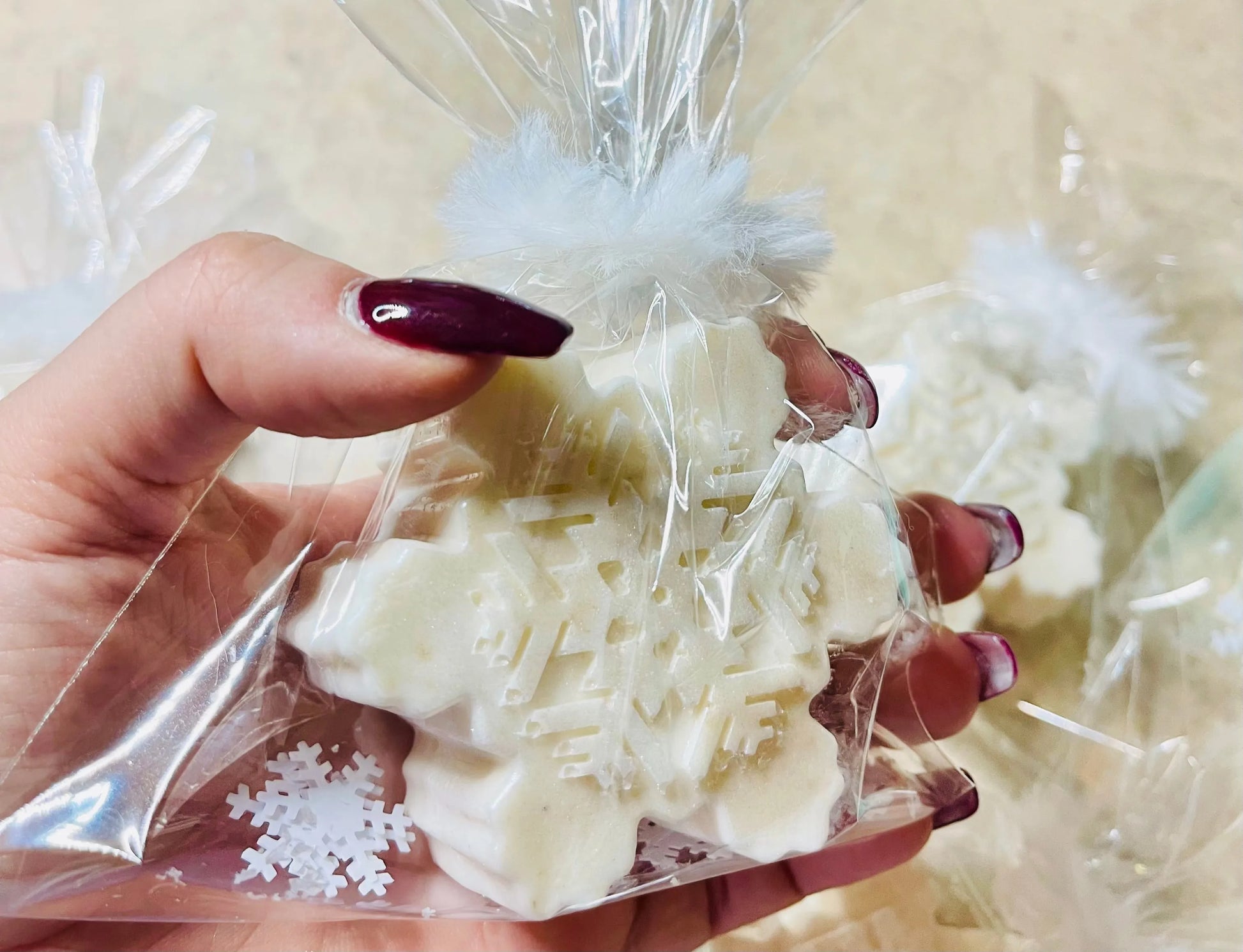 Snowflake Oatmeal Shea Soap | Natural Hand & Body Exfoliating Bar White Out