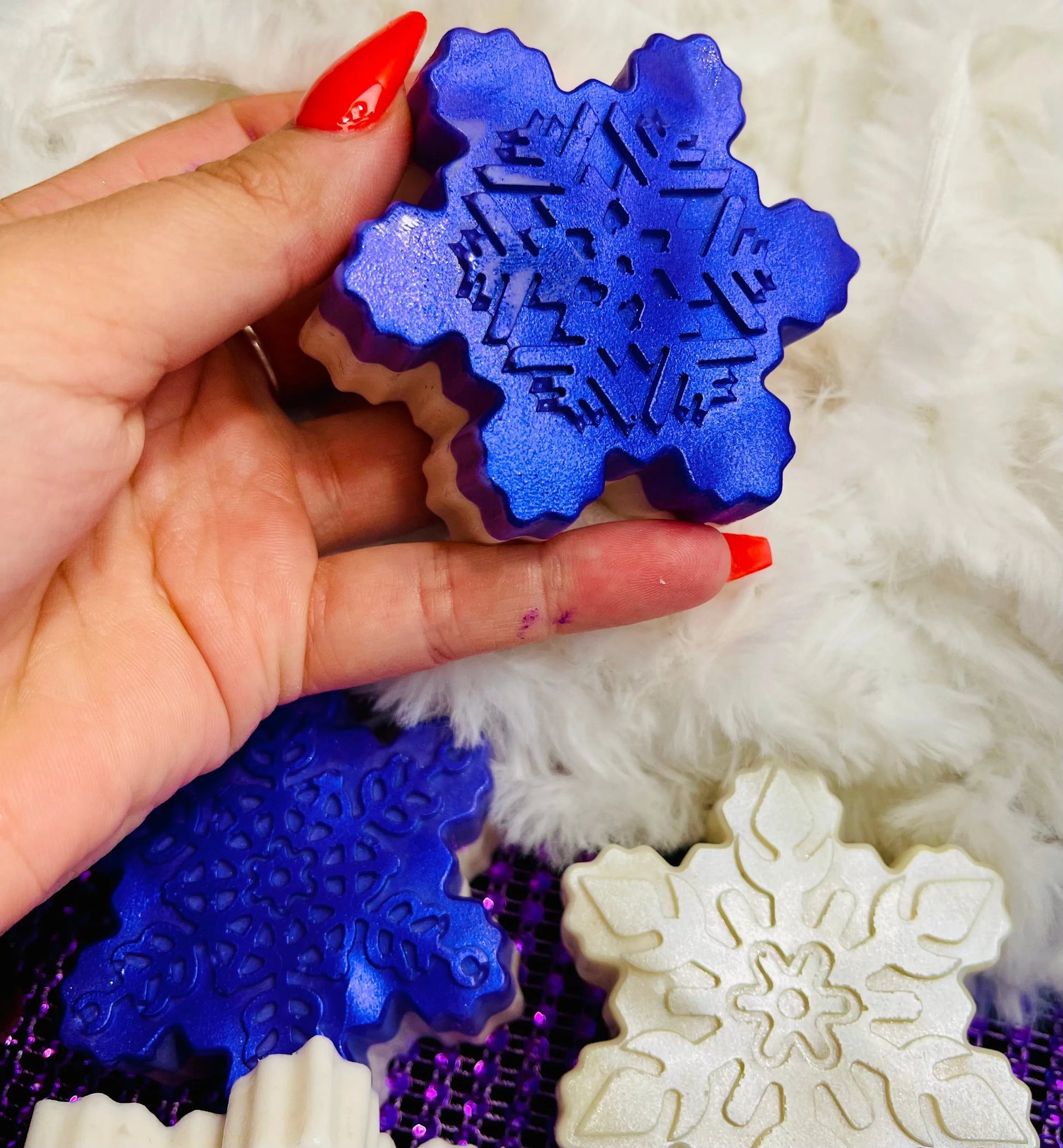 Snowflake Oatmeal Shea Soap | Natural Hand & Body Exfoliating Bar White Out