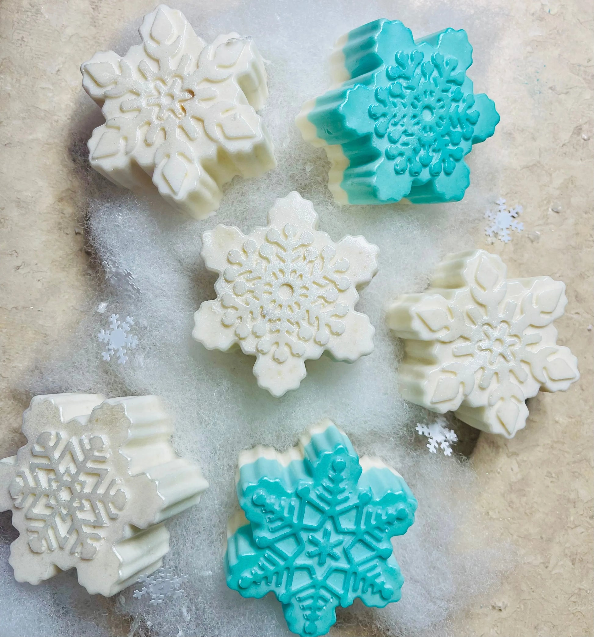 Snowflake Oatmeal Shea Soap | Natural Hand & Body Exfoliating Bar White Out