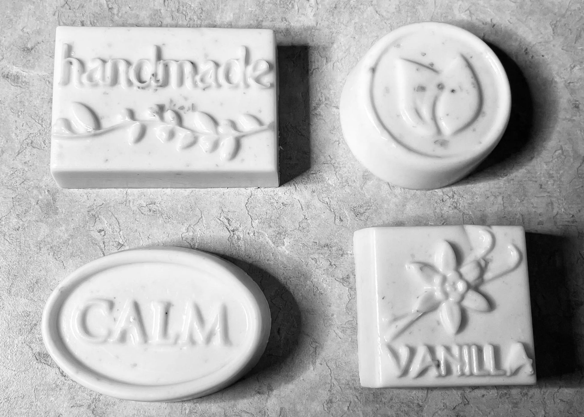 4-Piece Handmade Organic Soap| Exfoliating & Moisturizing Bundle White Out