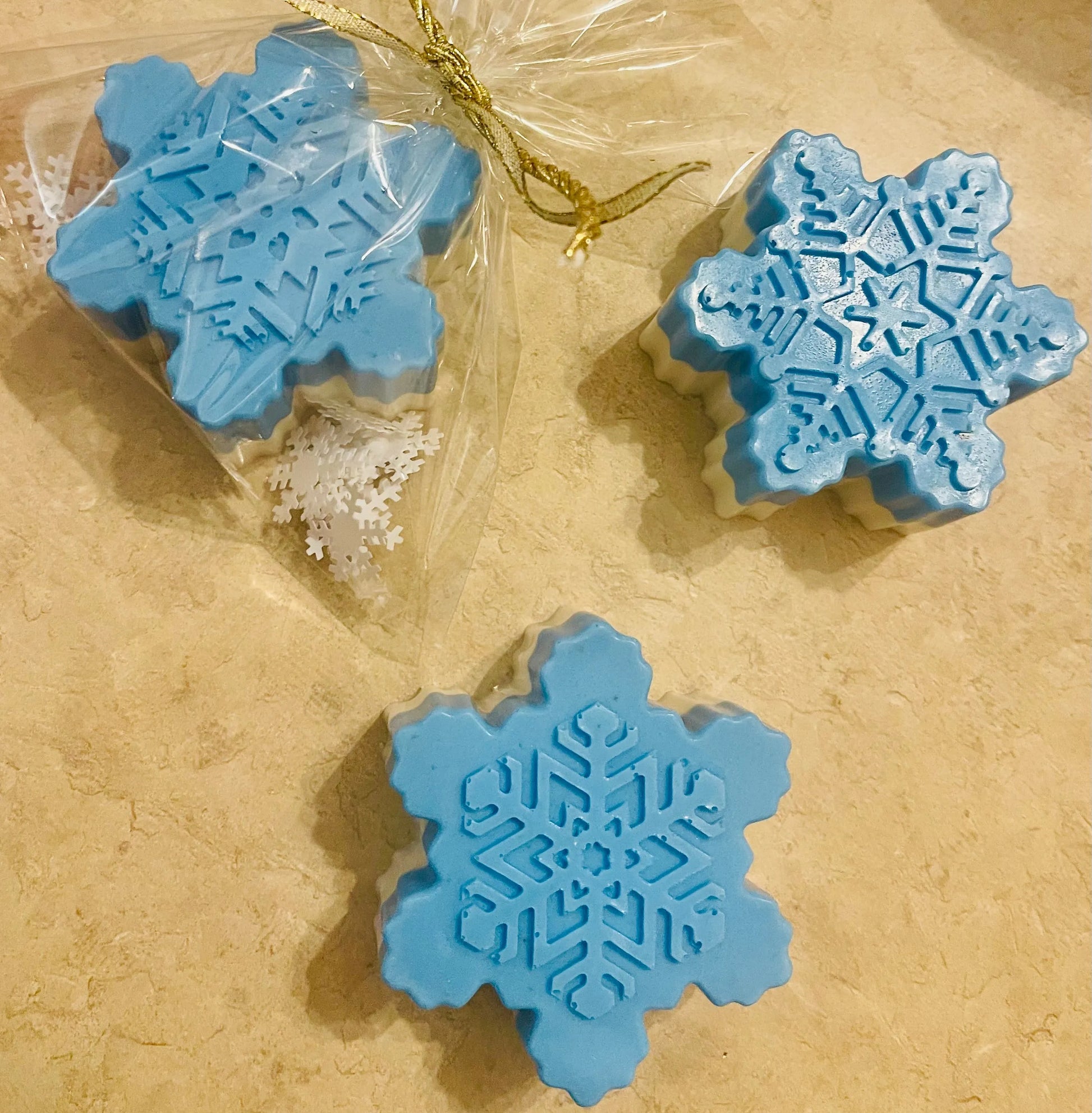 Snowflake Oatmeal Shea Soap | Natural Hand & Body Exfoliating Bar White Out