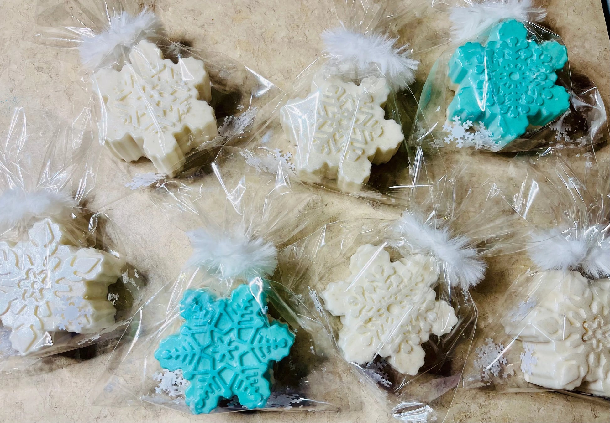 Snowflake Oatmeal Shea Soap | Natural Hand & Body Exfoliating Bar White Out