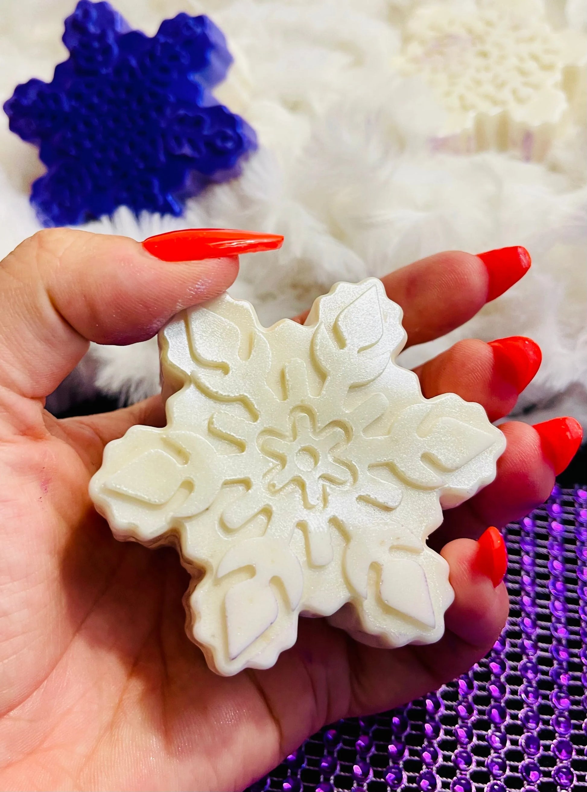 Snowflake Oatmeal Shea Soap | Natural Hand & Body Exfoliating Bar White Out