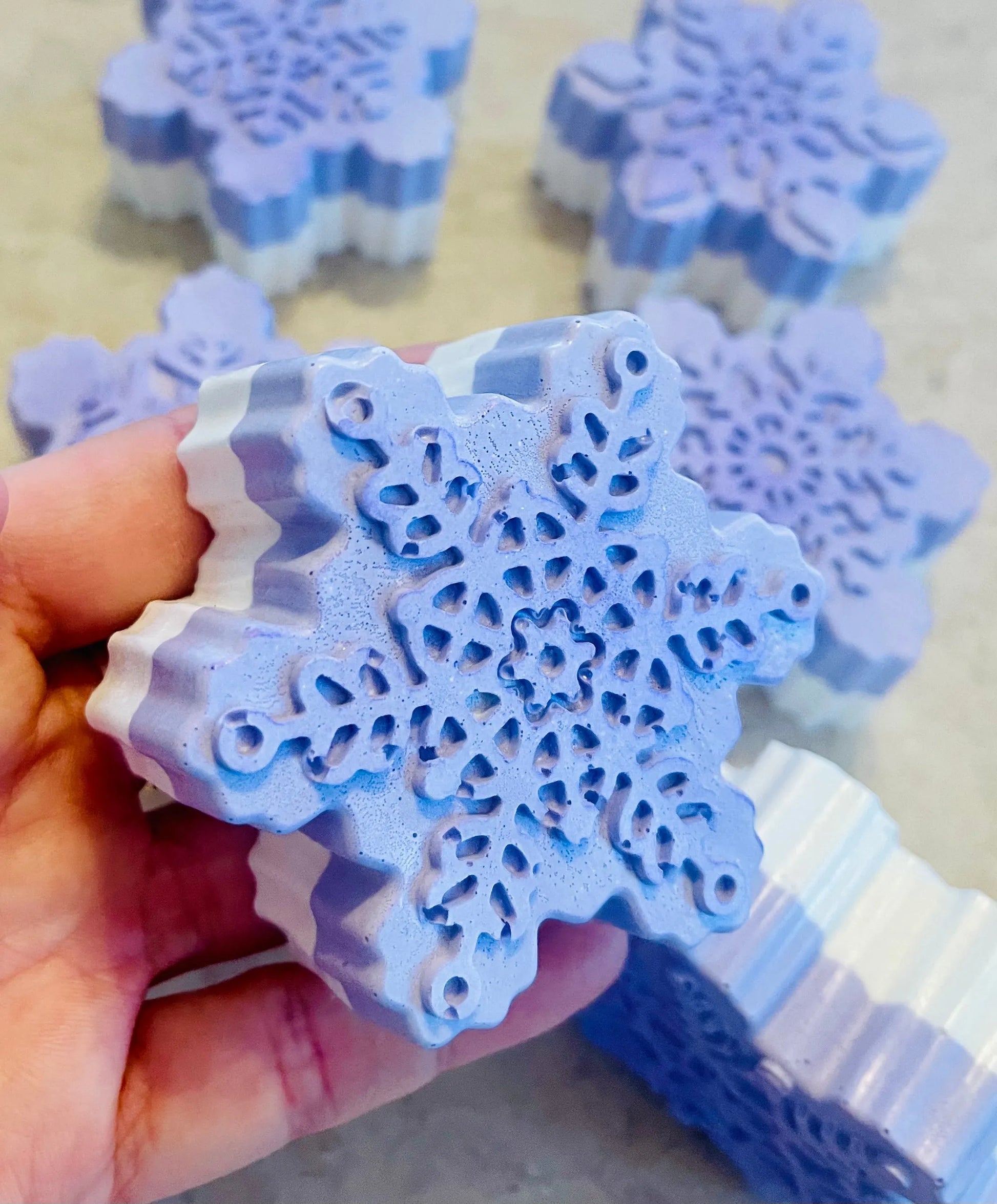 Snowflake Oatmeal Shea Soap | Natural Hand & Body Exfoliating Bar White Out