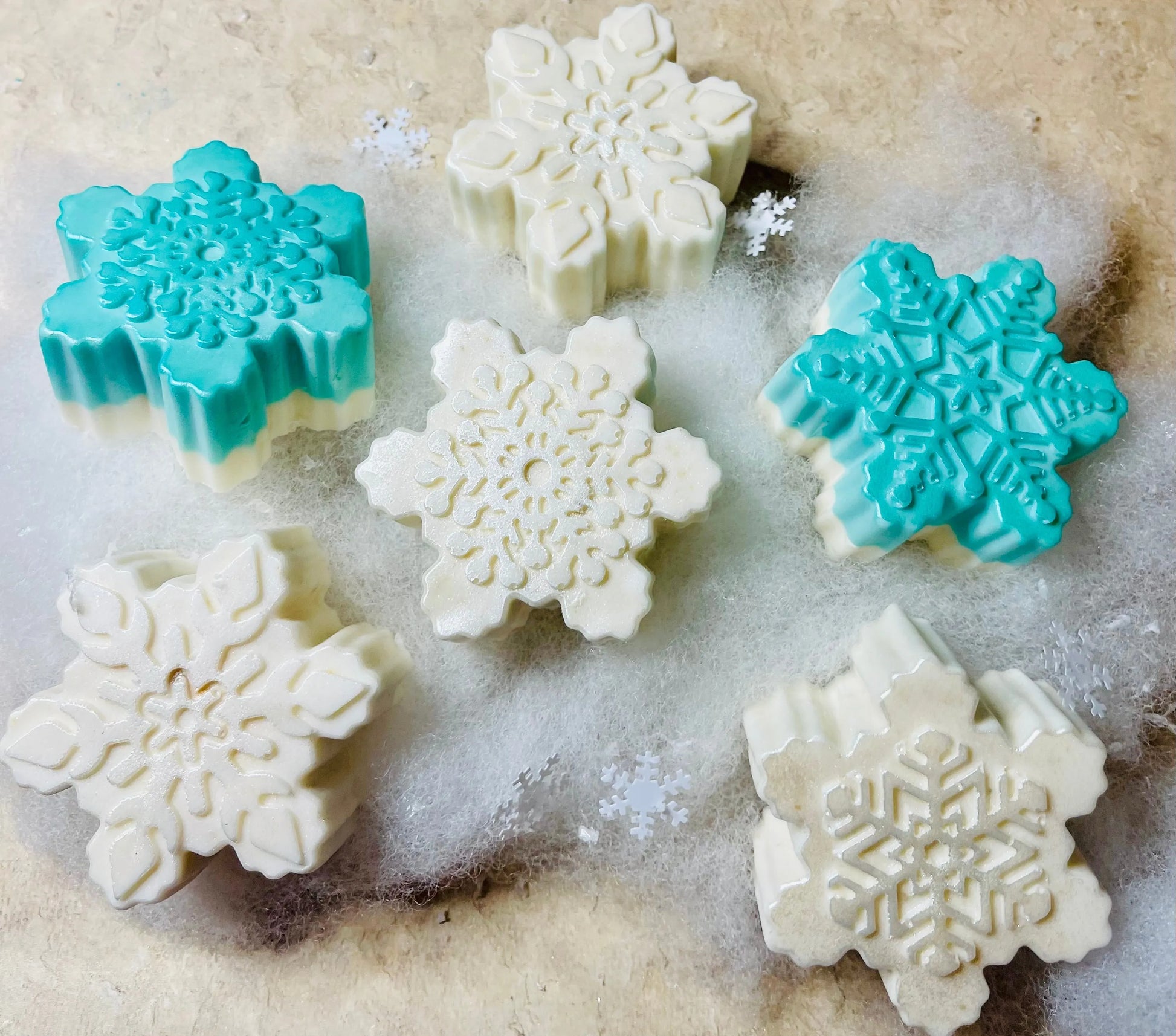 Snowflake Oatmeal Shea Soap | Natural Hand & Body Exfoliating Bar White Out
