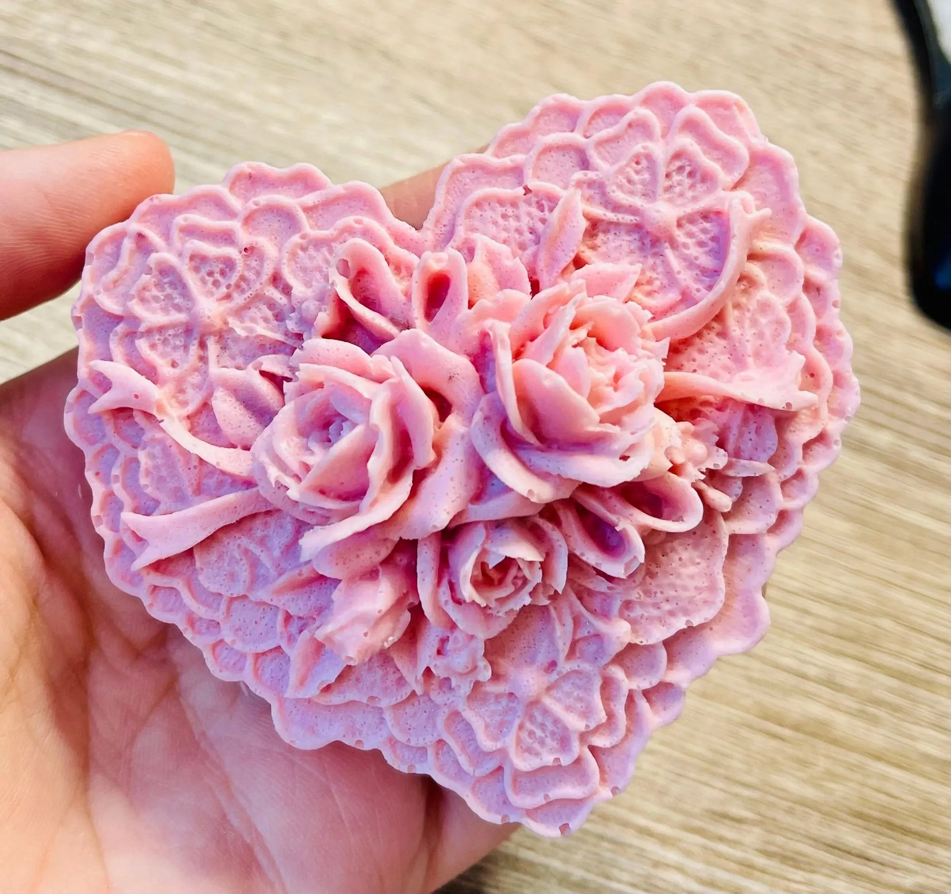 Heart-Shaped Oatmeal Shea Butter Soap | 3D Natural Hand & Body Bar White Out