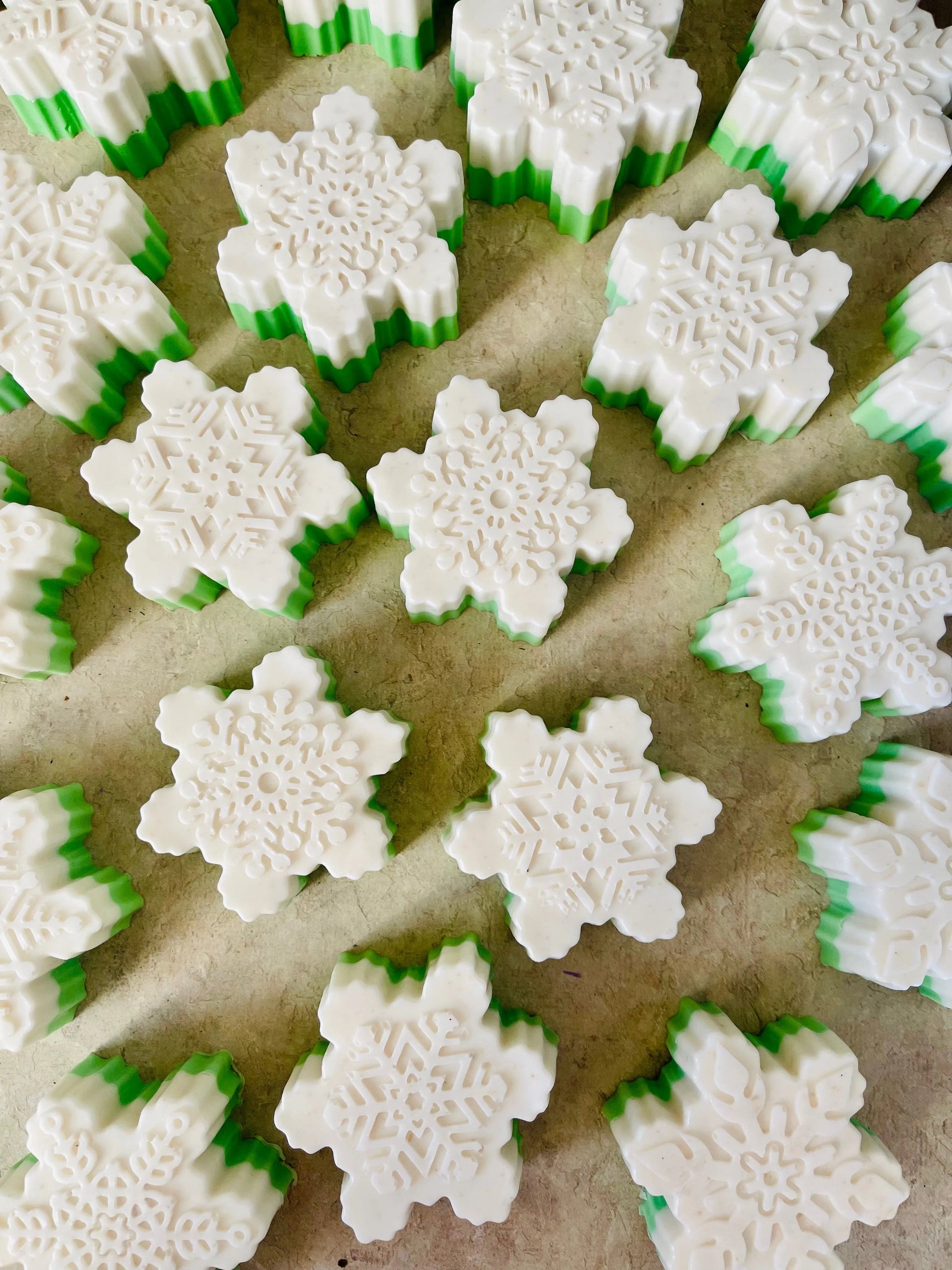 Snowflake Oatmeal Shea Soap | Natural Hand & Body Exfoliating Bar White Out